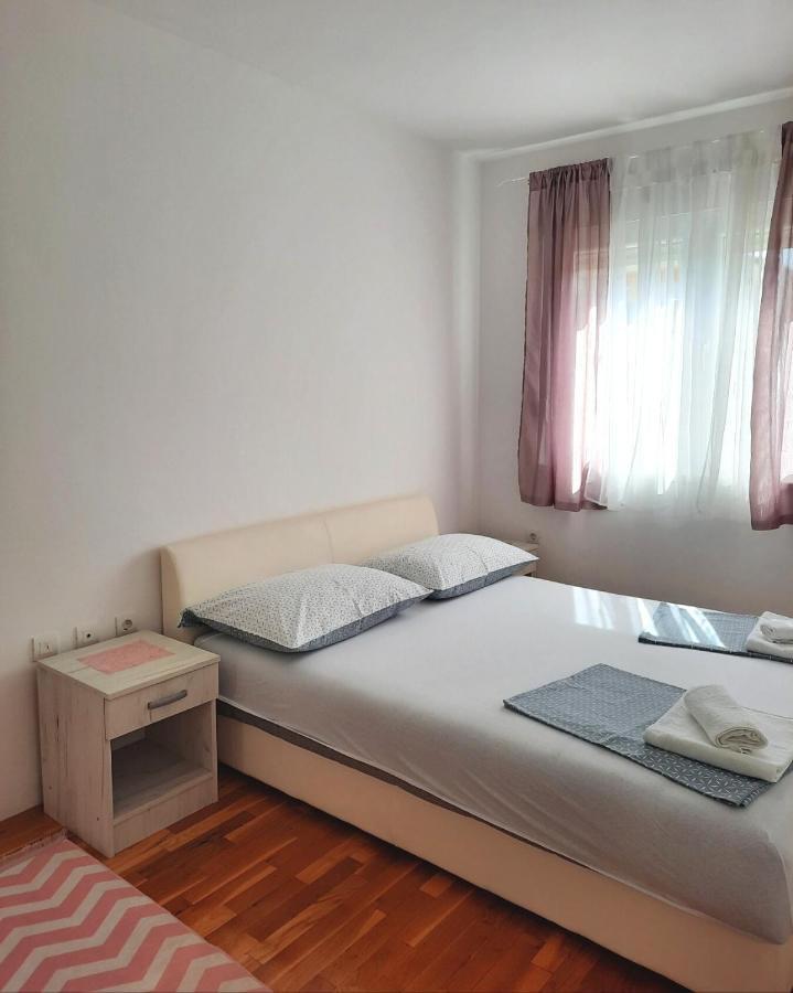Apartman Natasha Требинє Екстер'єр фото