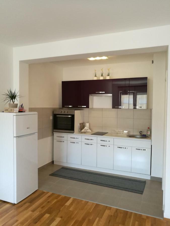 Apartman Natasha Требинє Екстер'єр фото
